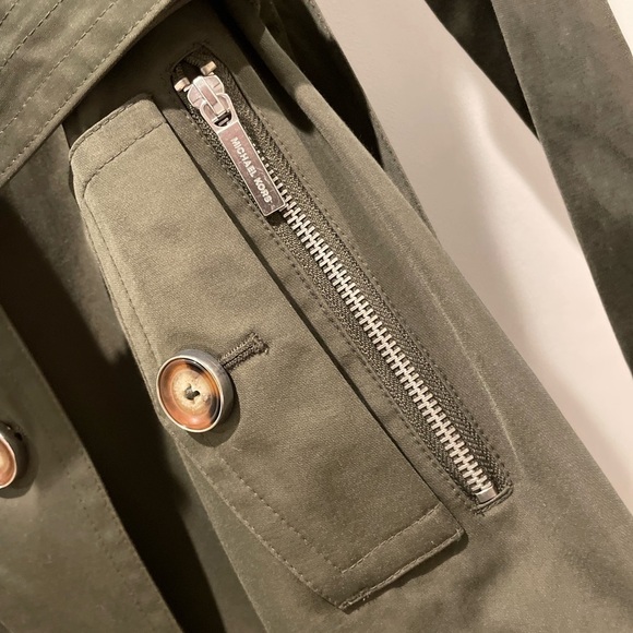 Michael Kors Belted Rain Trench Coat Removable Lining Hood Olive Green Size PXS - Picture 7 of 13